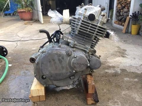 Suzuki Gn250 Motor + Embraiagem