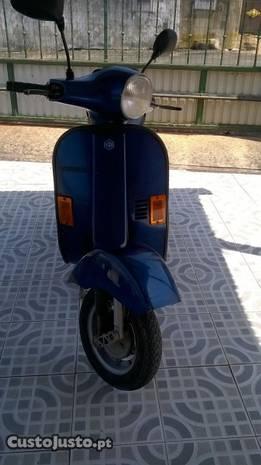 Vespa 50 muito boa