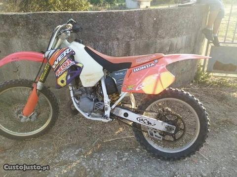 Honda CR 125