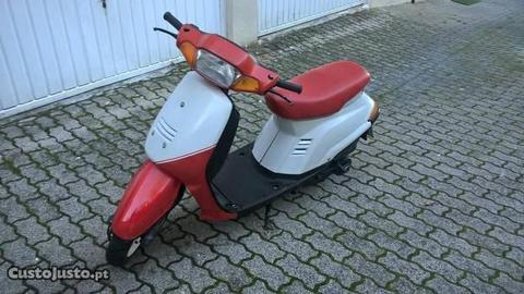 Scooter Clássica Macal super sports
