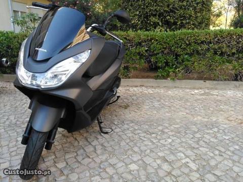 Honda PCX - Última Versão