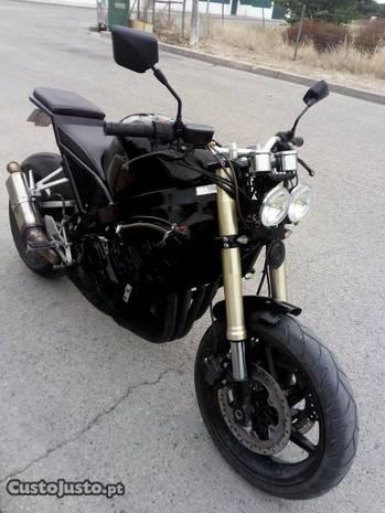 Honda Cbr 600 (modificada)