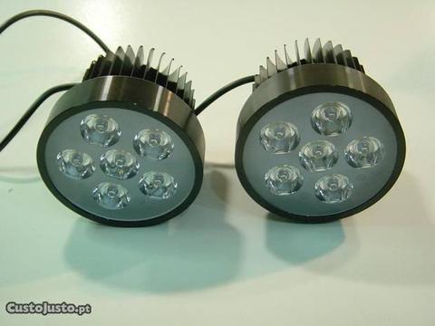 Faróis auxiliares LED para mota ou moto4