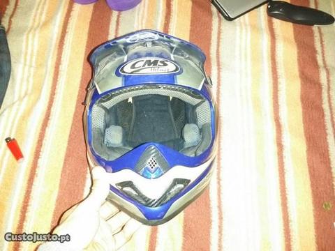 Capacete cms