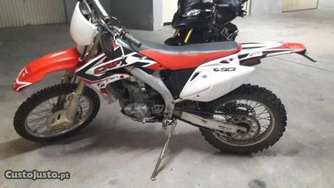 Crf x 450 matriculada com star