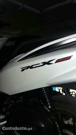 MOTO - Honda PCX 150