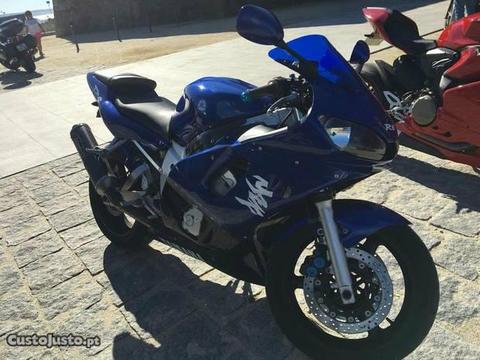 Yamaha R6 2002