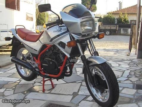 Moto Honda VT250F -1983