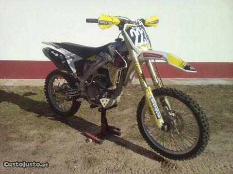 Suzuki RMZ 450 2012 matriculada 30h