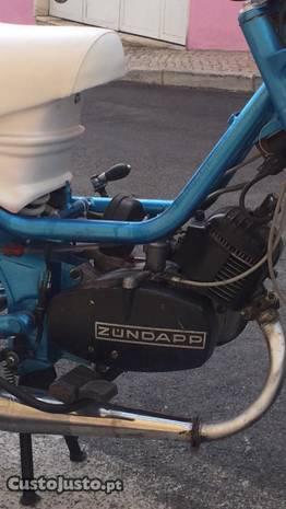 Motor zundapp 4