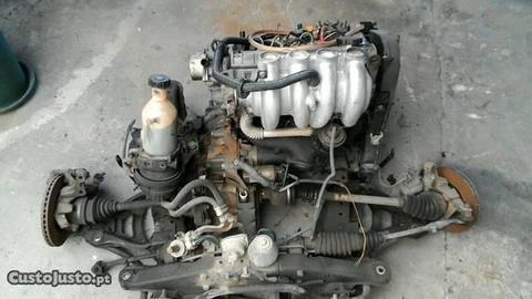 Renault Clio 1.9 motor F8Q