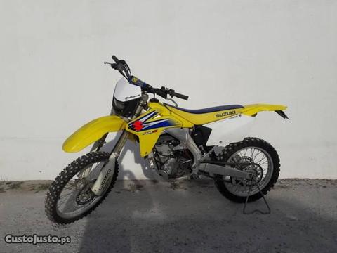 Suzuki rmz 450 matriculada