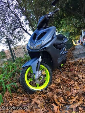 Yamaha Aerox