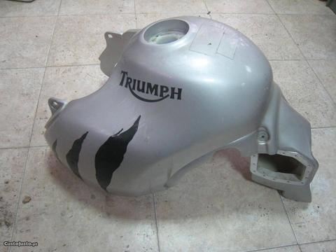 Triumph tiger 955 depósito