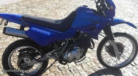 yamaha xt600