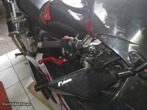 Honda cbr 929 fireblade