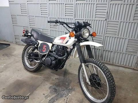 Yamaha XT 500 de 1977