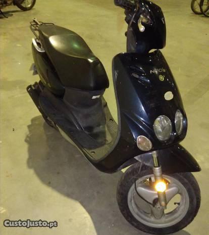 scooter yamaha neos