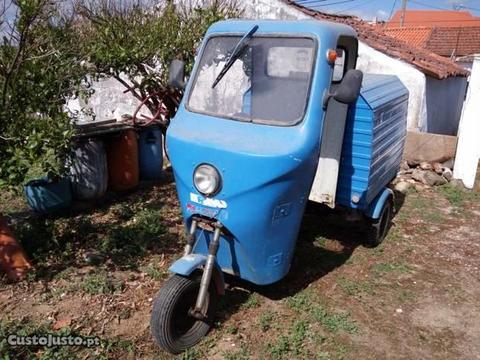 Tricarro Motalli TR Caixa Fechada, Zundapp