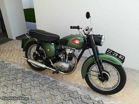 B S A c15 - 250cc - 1958/ Moto Clássica / Antiga