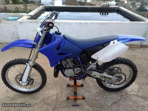 Yamaha YZ250 - 03