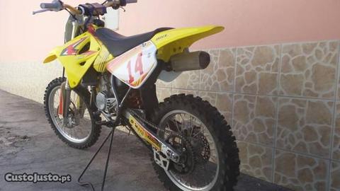 Suzuki rm85