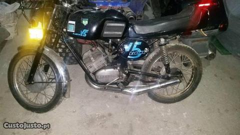 Sachs v5 com motor alterado