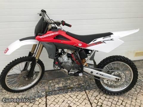 Husqvarna CR 125