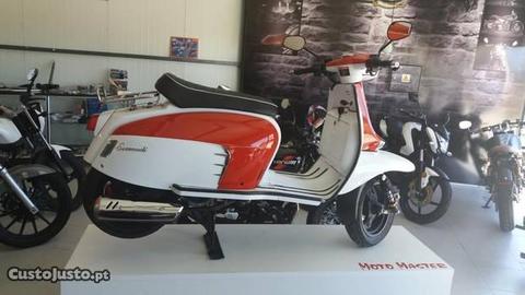 Scomadi Leggera 125cc bicolor, sem juros 24M-36M
