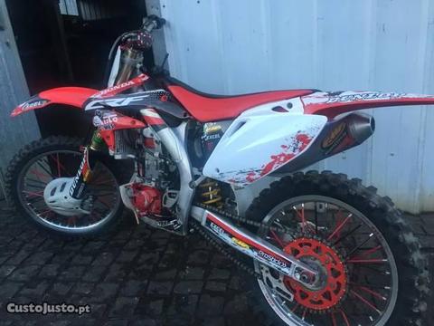 Honda crf450R matriculada