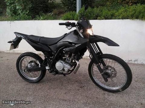 Yamaha WR125 R