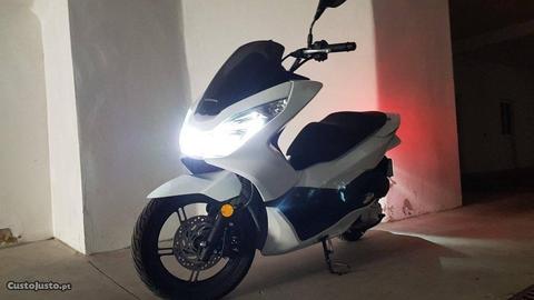 Honda pcx 125 