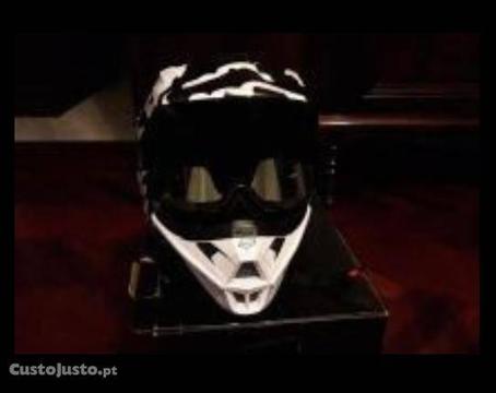 Capacete Fox v1
