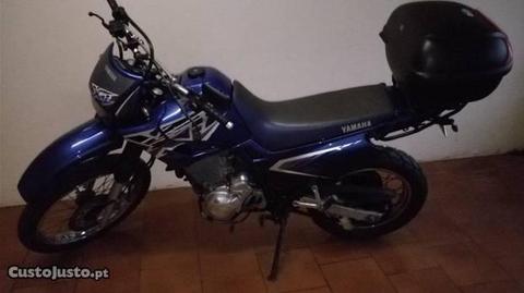 Yamaha XT600