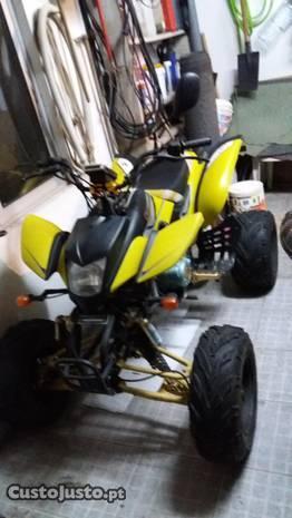 moto 4 -250 cc