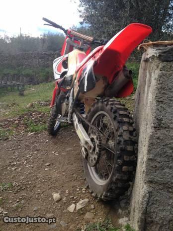 Honda cr250