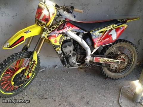 Suzuki rmz 250