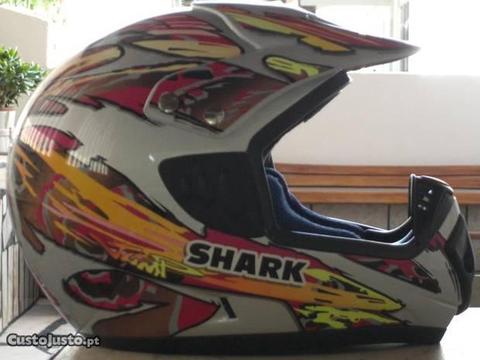 Capacete Shark