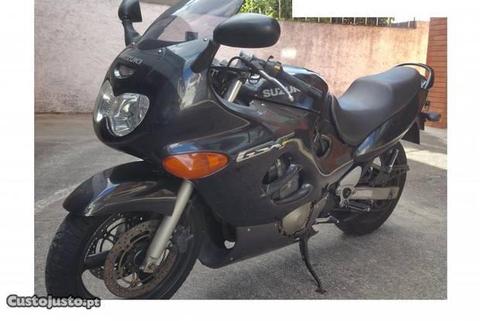 gsxf 750cc 2001