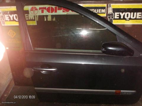 Porta Frente Direita Renault Laguna 1.9 Dci 2001
