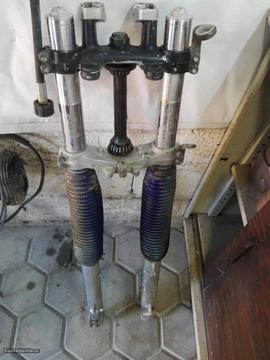 Suzuki dr 350 suspensão