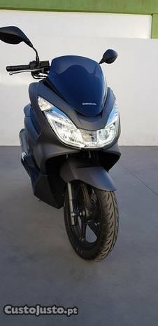 Honda pcx 150 cc