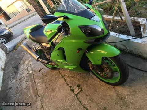 Kawasaki ZX12R Ninja