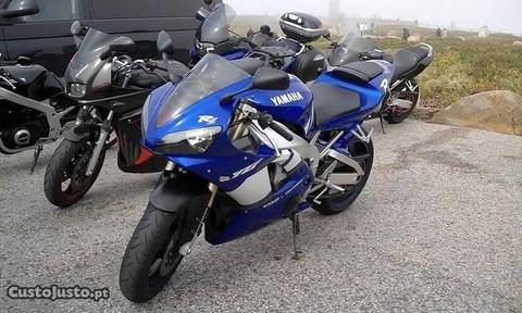 Yamaha yzf R1