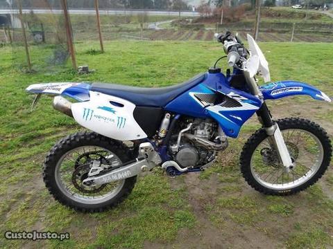 Mota Yamaha Wr