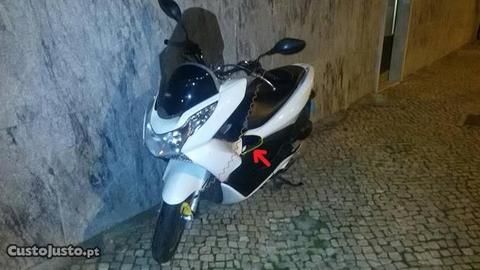 honda pcx 125 2012