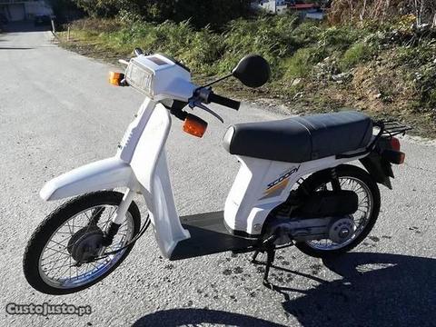 scooter honda scoopy