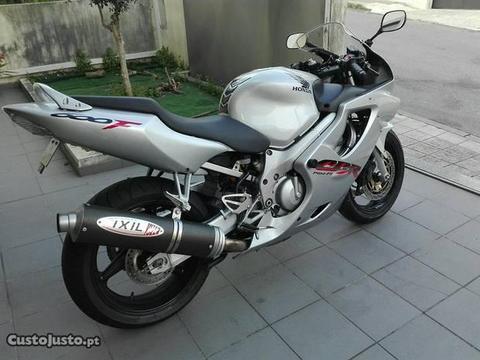Honda cbr 600 f4i