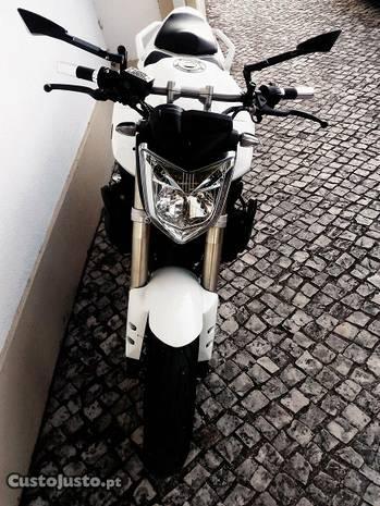 Yamaha Fz1n