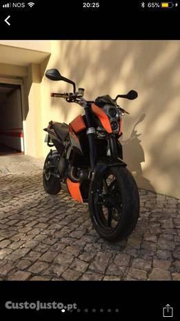 KTM DUKE 690 (25kw)